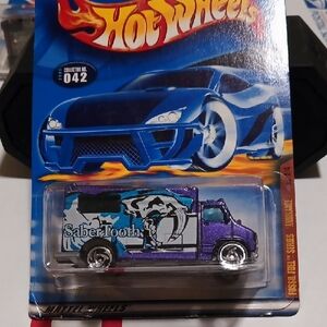 Hot Wheels Saber Tooth Van - Purple and Blue